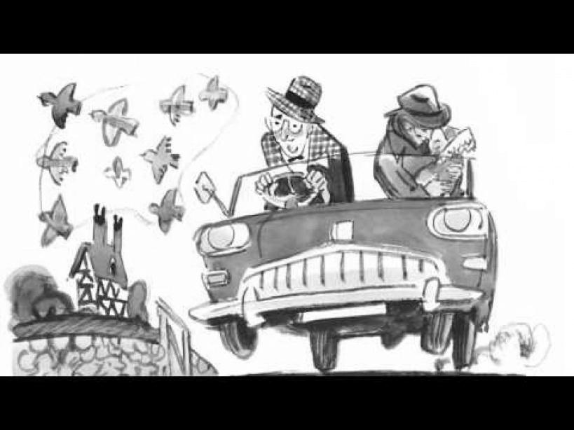 Малыш помогает ребенку